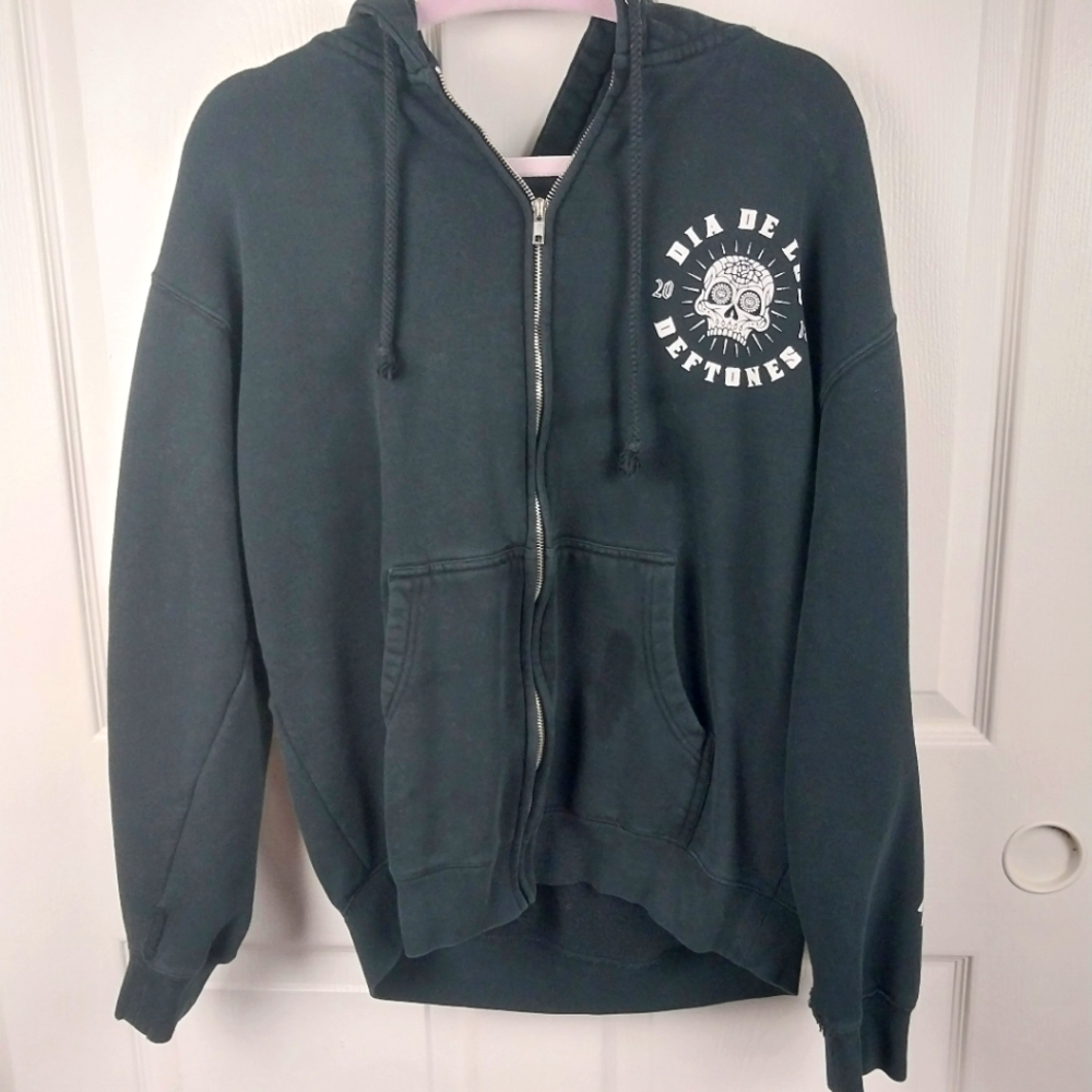 Deftones Men's Medium Black Floral Sleeve Skull Concert Zipup Hoodie